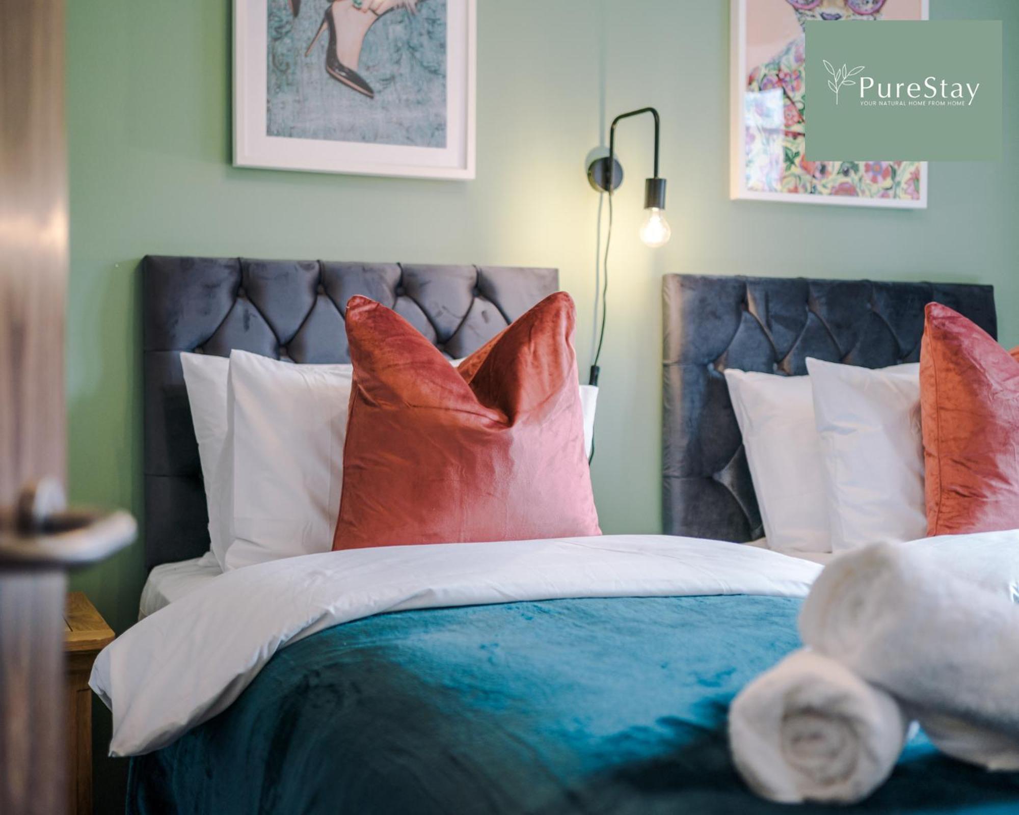 Casa de férias Purestay Manchester: Stylish Five-bedroom House With Free Parking